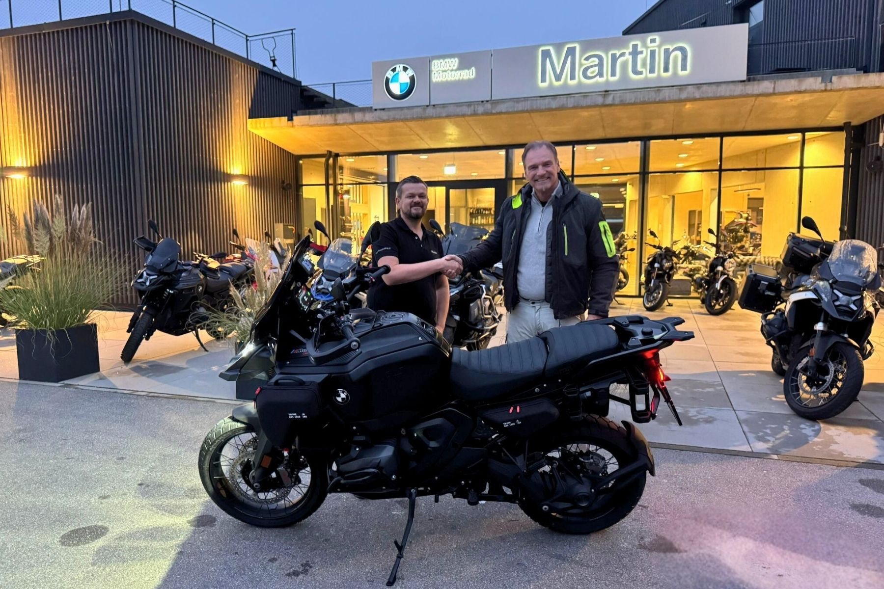 BMWR1300GS Adventure- Martin Edition