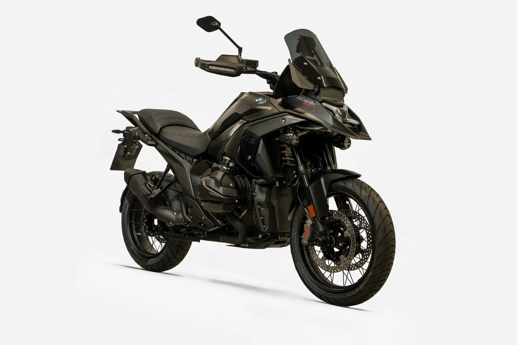 --BMW_R_1300_GS_Martin_Edition_Gilles_1_Gilles_Tooling_Spiegel_Fussrasten.jpg